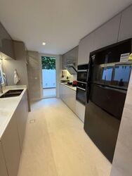 Brighton Crescent (D19), Terrace #590961601